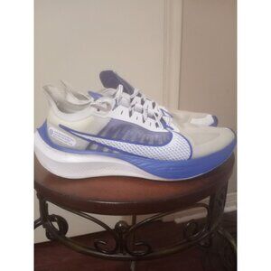 Nike Zoom Gravity Racer Blue Mens White Blue Size 10.5 Running Shoes BQ3202-100